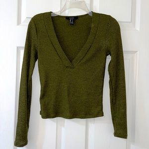 Forever 21 tight hunter green v-neck